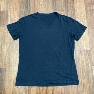 Lululemon Black Classic V-Neck Tee Mens Size XXL